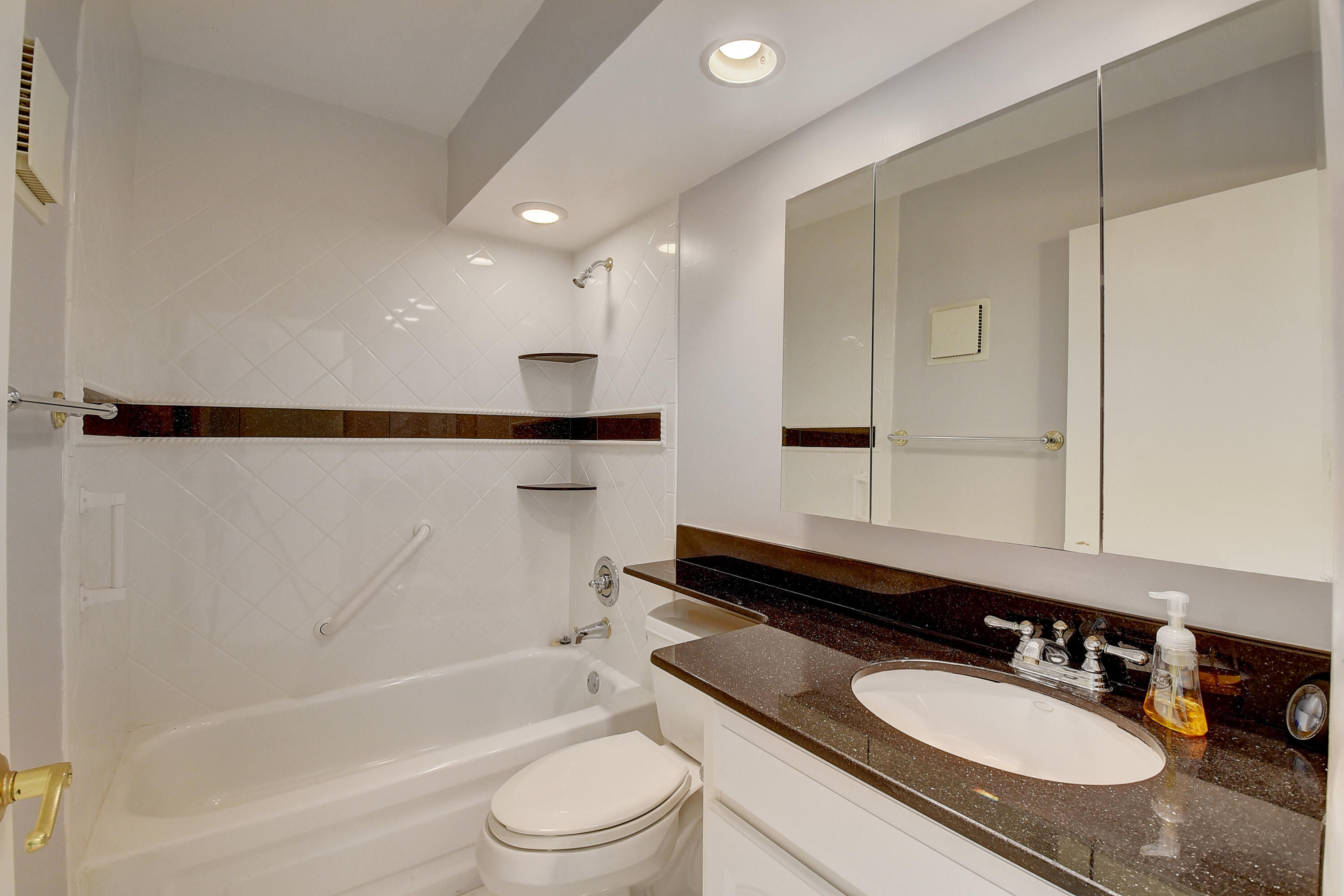 60 Normandy B Delray Beach, FL 33484 - Photo 8 of 60 12_2 (12)