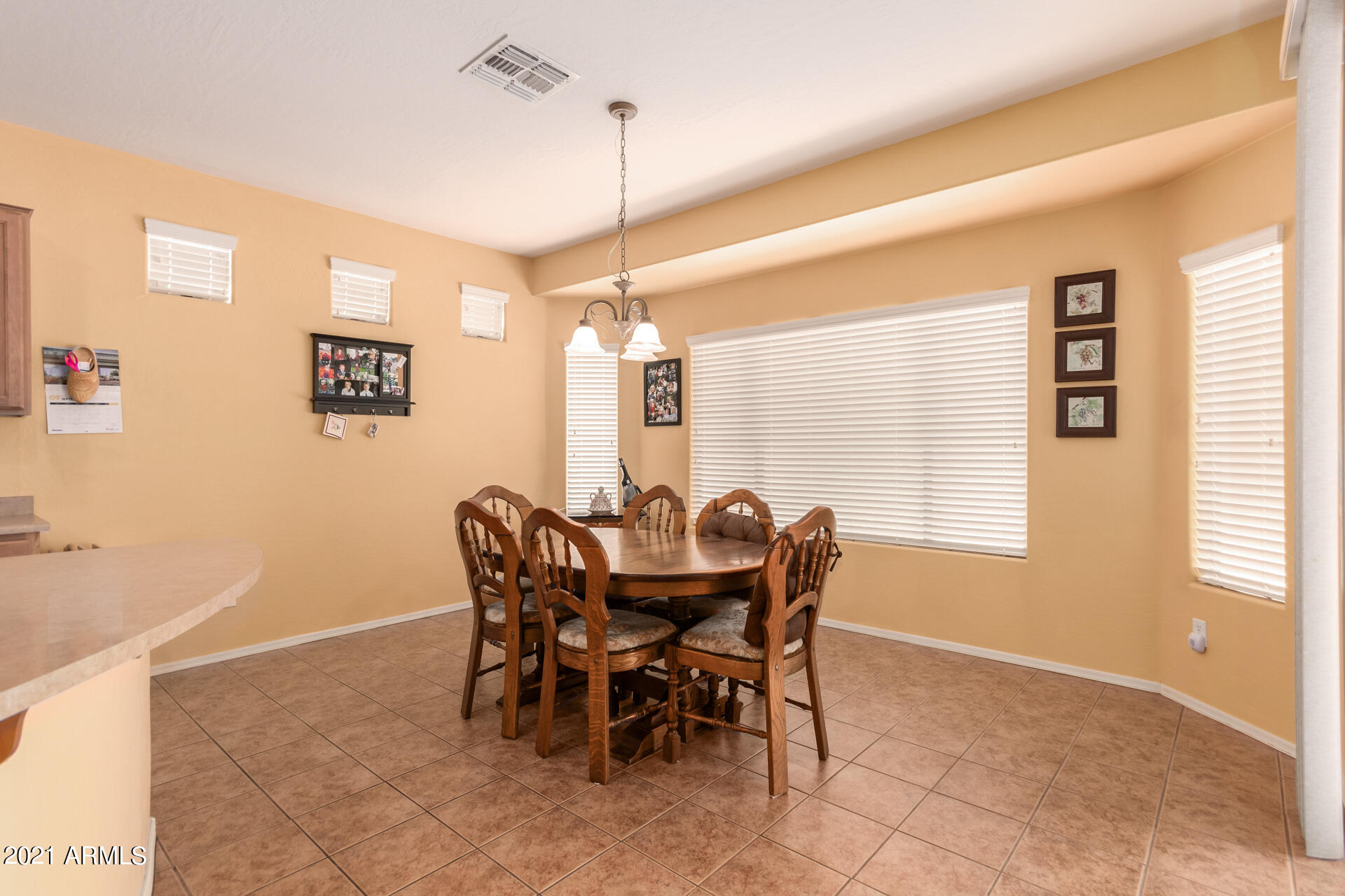42594 Abbey Road Maricopa, AZ 85138 - Photo 13 of 37 13-Abbey