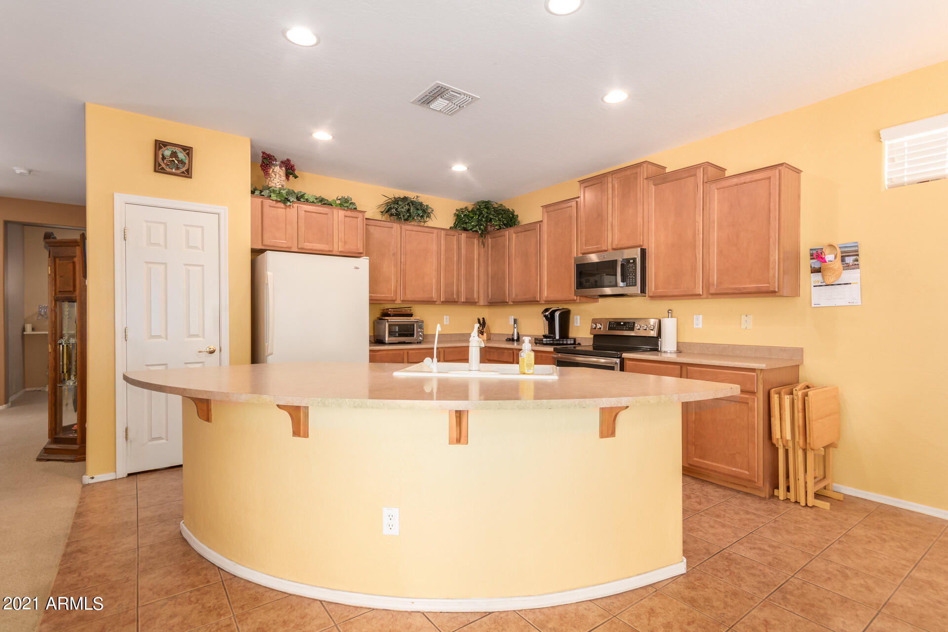 42594 Abbey Road Maricopa, AZ 85138 - Photo 16 of 37 16-Abbey