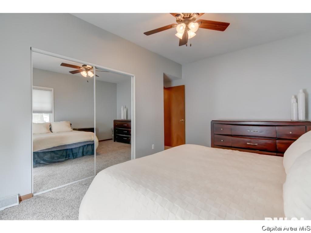 2124 North 16th Street Springfield, IL 62702 - Photo 15 of 29
