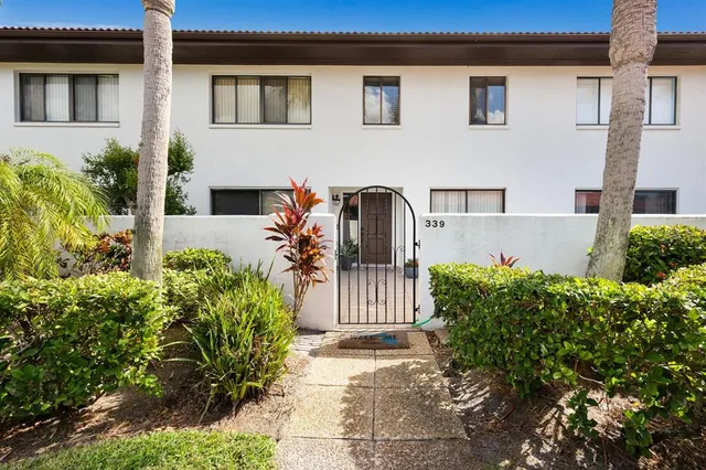 $399,990 | 339 Barcelona Drive, Unit 339, Bradenton, FL 34210