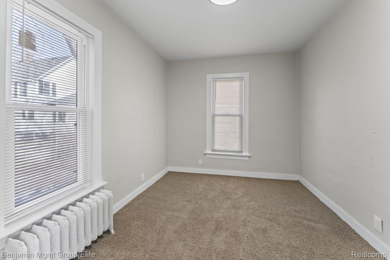 532 Fox Street Lapeer, MI 48446 - Photo 15 of 43 photos_web_resolution_23.jpg