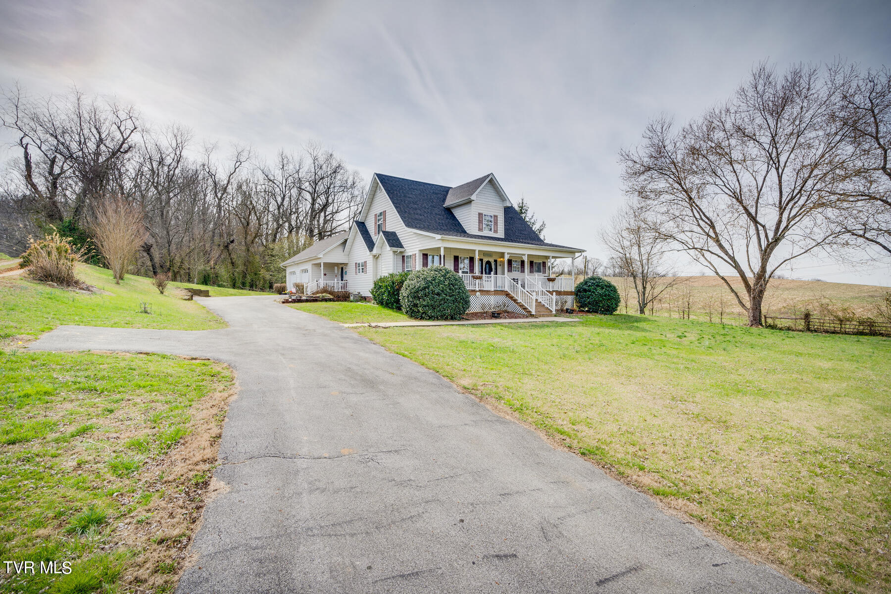 1833 Old State Rte 34 Telford, TN 37690 - Photo 2 of 45 002