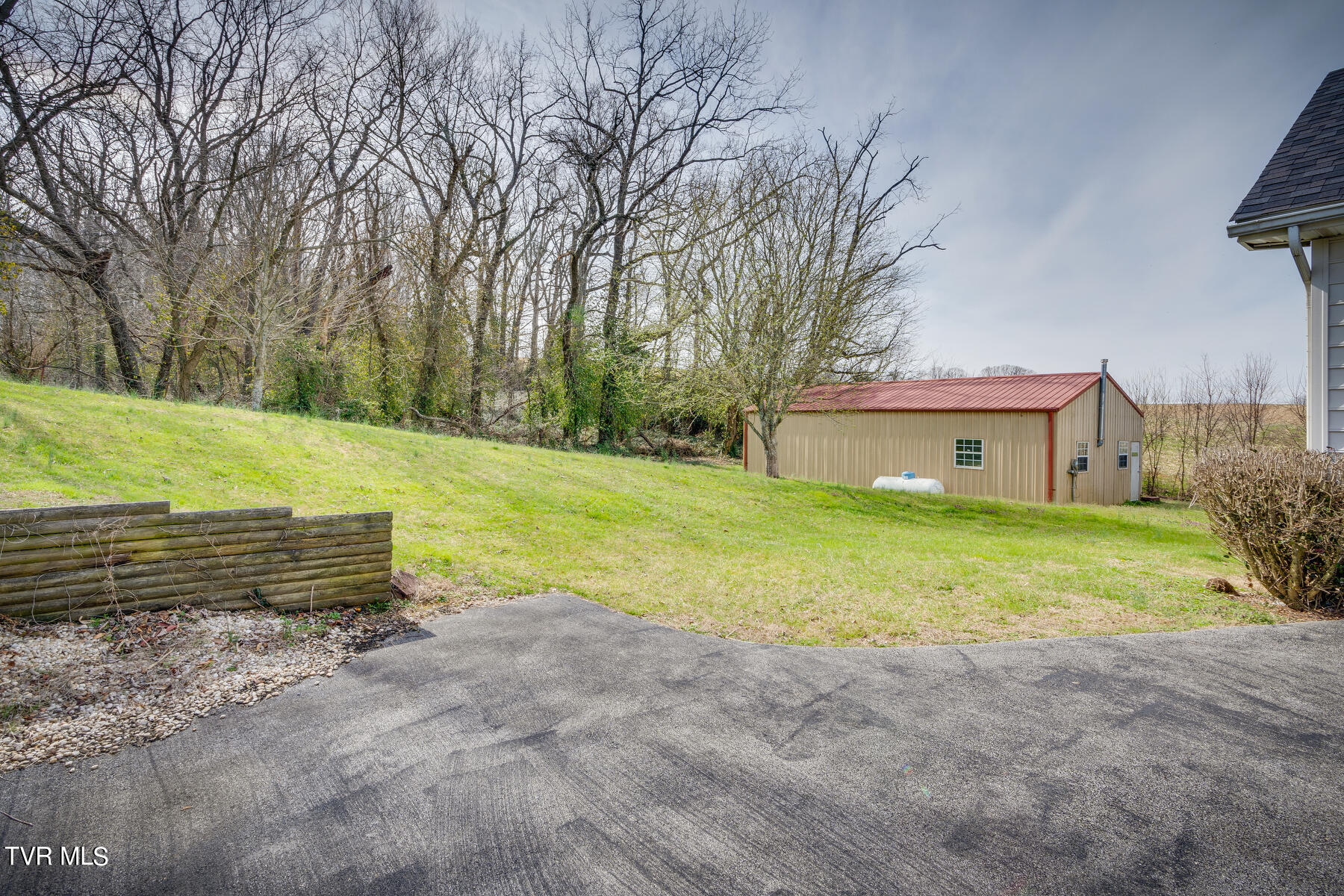 1833 Old State Rte 34 Telford, TN 37690 - Photo 36 of 45 036