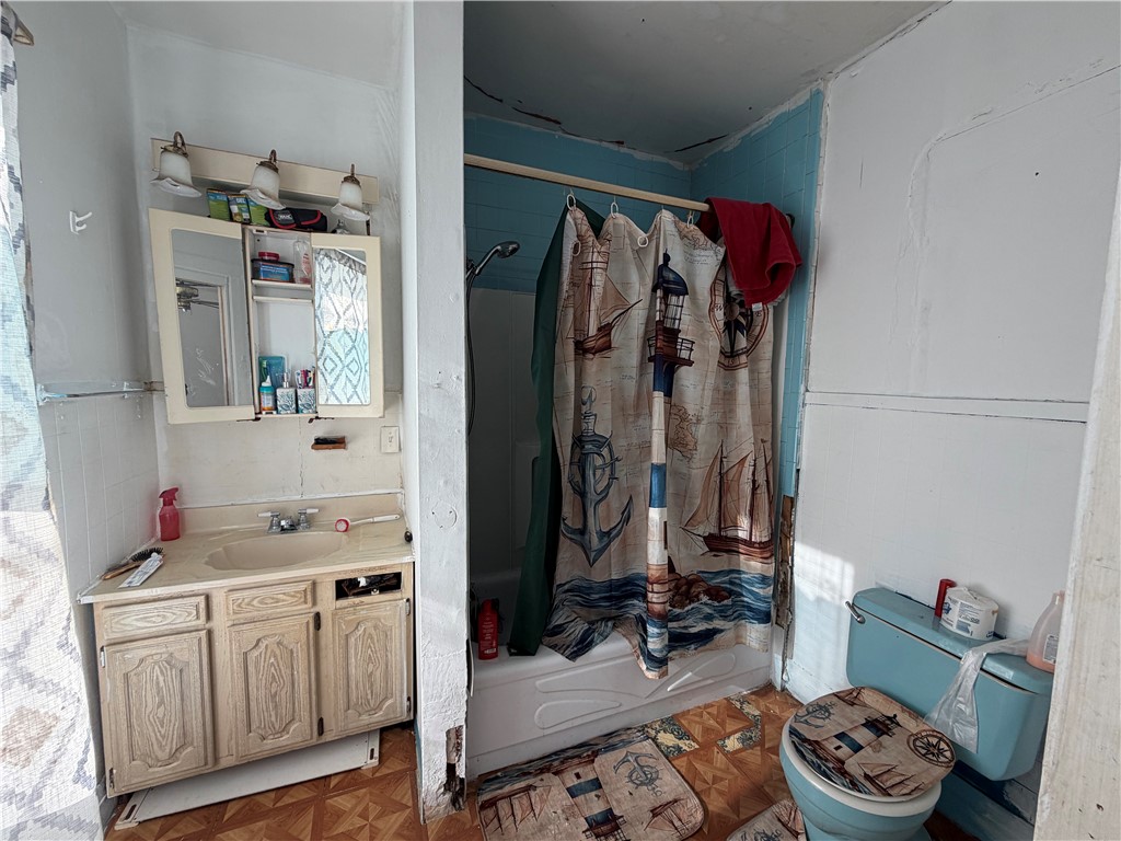 22 Dejonge Street Rochester, NY 14621 - Photo 3 of 10