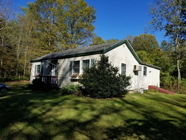 14 Wells Road Brookfield, MA 01506 - Photo 5 of 17 Gallery Image 5