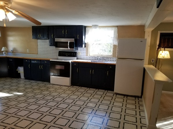 14 Wells Road Brookfield, MA 01506 - Photo 10 of 17 Gallery Image 10