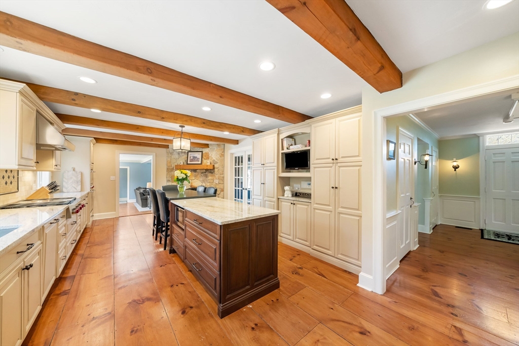 23 Old Farm Road Hopkinton, MA 01748 - Photo 12 of 42 Gallery Image 12