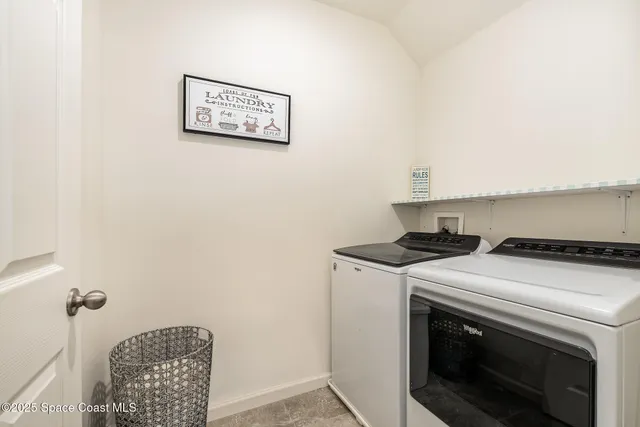 a view of washer and dryer