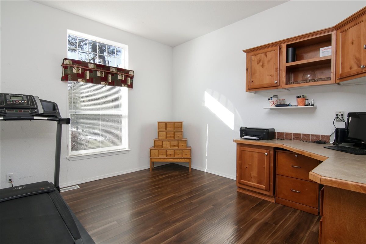29002 South Boston Road Cheney, WA 99004 - Photo 9 of 20