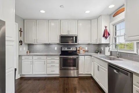 $950,000 | 2221 Castlewood Drive, Franklin, TN 37064