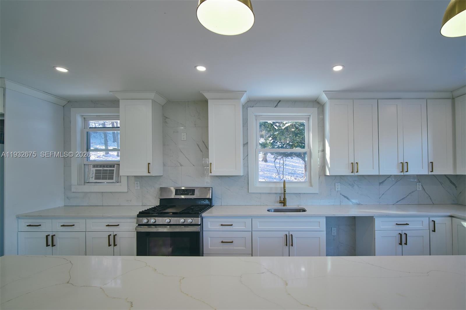 189 McNamara Road Spring Valley, NY 10977 - Photo 8 of 47 Photo 8