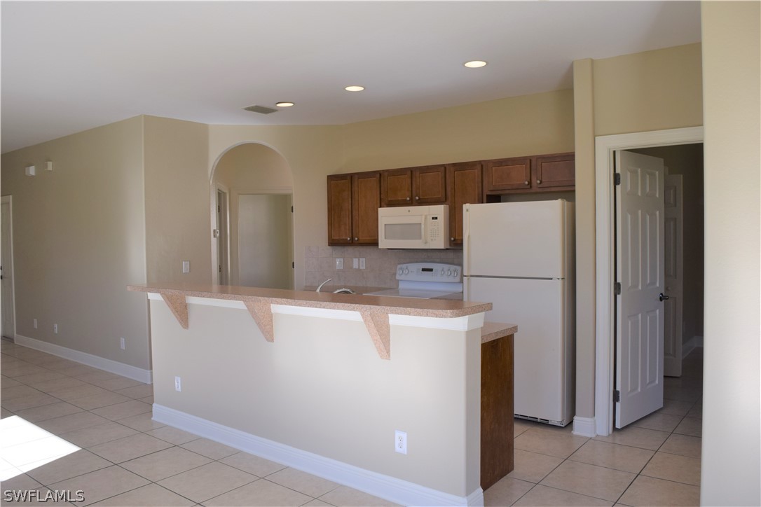 2238 Lotus Road Fort Myers, FL 33905 - Photo 4 of 21