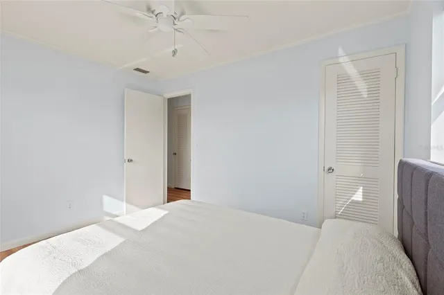 $299,999 | 9785 Mainlands Boulevard West, Unit 1B, Pinellas Park, FL 33782