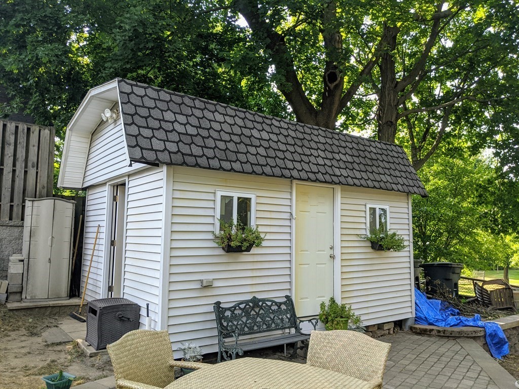 9 Byron Street Wakefield, MA 01880 - Photo 31 of 42 a front view of a house with garden