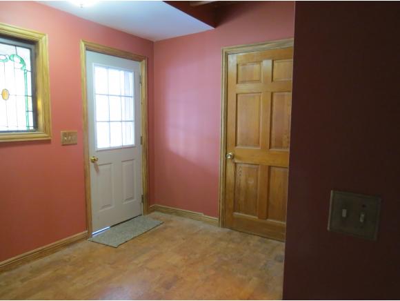 669 Paran Road Shaftsbury, VT 05257 - Photo 12 of 32 Gallery Image 12