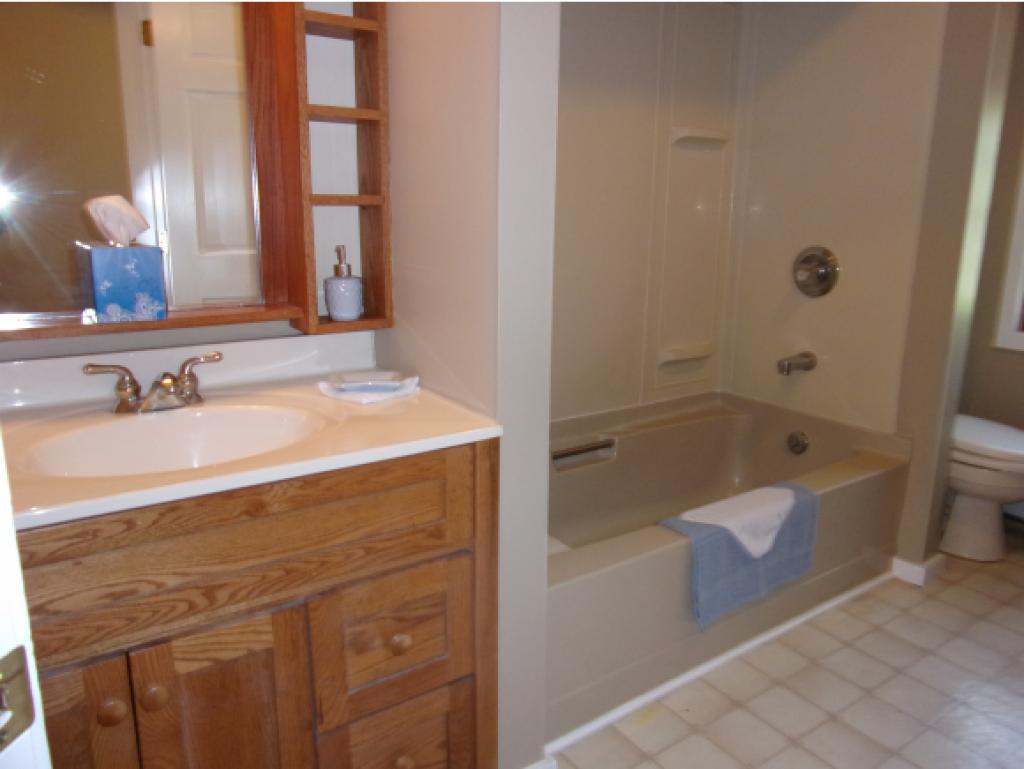 669 Paran Road Shaftsbury, VT 05257 - Photo 24 of 32 Gallery Image 24