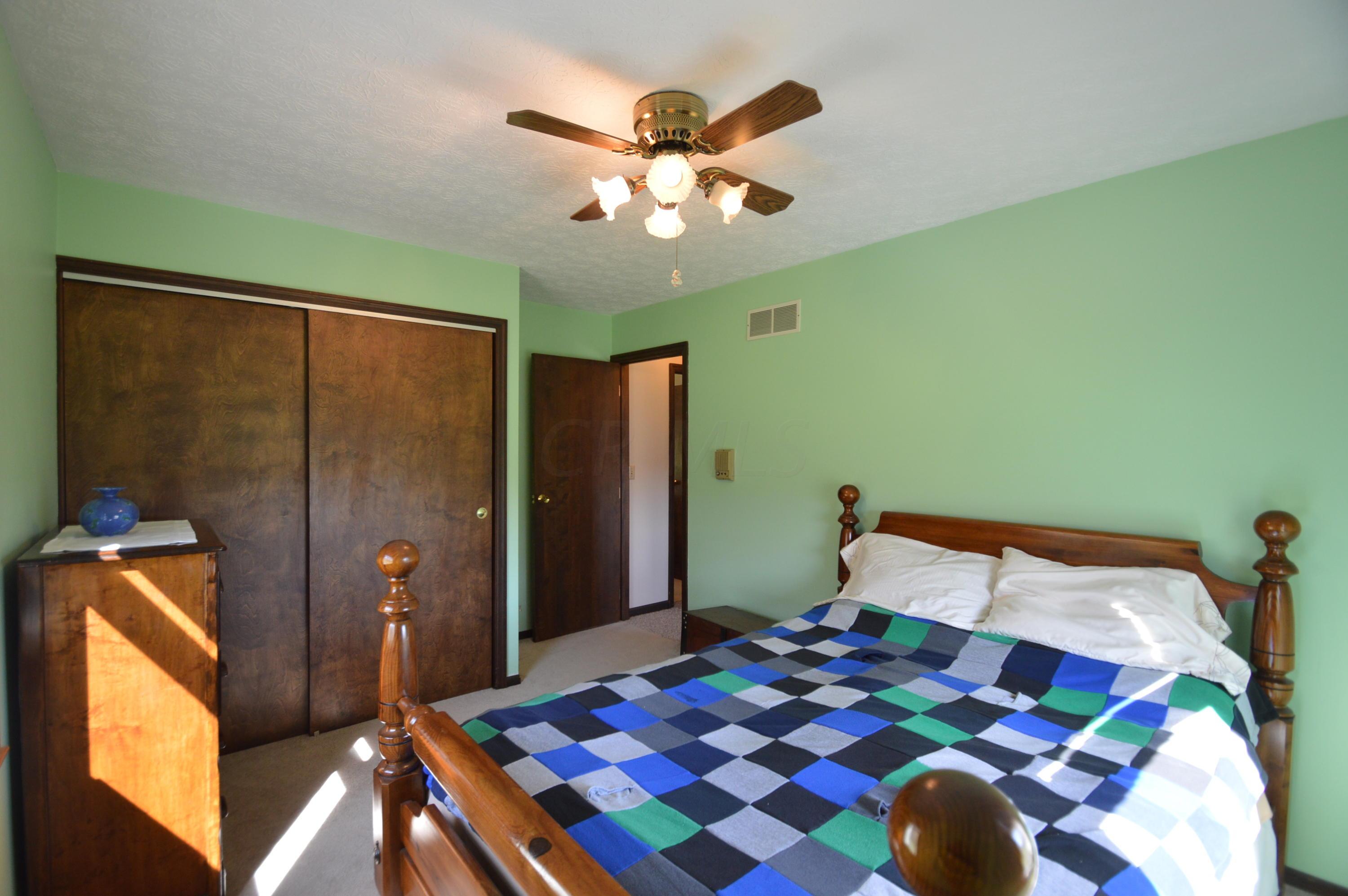 9018 Roberts Road Galloway, OH 43119 - Photo 17 of 36 Gallery Image 17