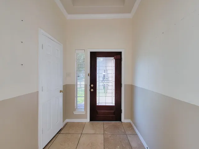 $2,500 | 13935 Charterhouse Way, Sugar Land, TX 77498