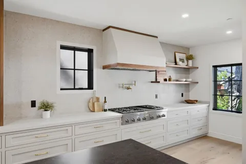 $5,880,000 | 1548 Cypress Avenue, Burlingame, CA 94010