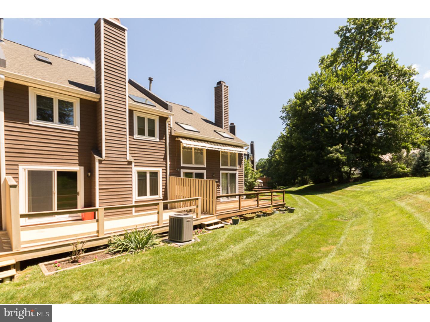 288 Fox Run Exton, PA 19341 - Photo 22 of 25 Exterior Back