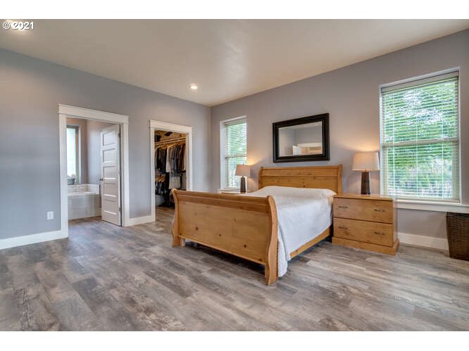 36101 Northeast Elliott Road Yacolt, WA 98675 - Photo 10 of 32 Gallery Image 10