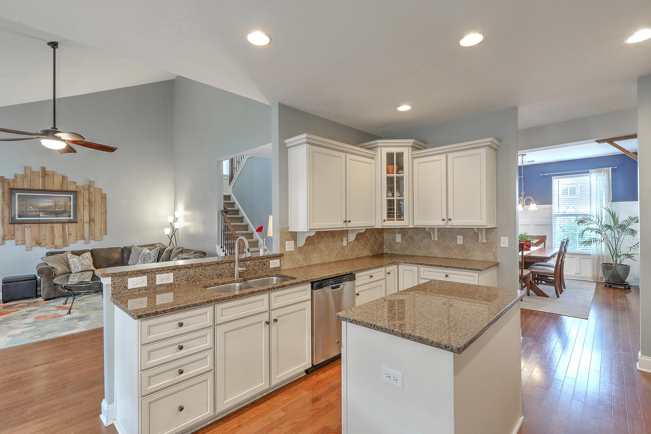 148 Royal Star Road Summerville, SC 29486 - Photo 14 of 43 14