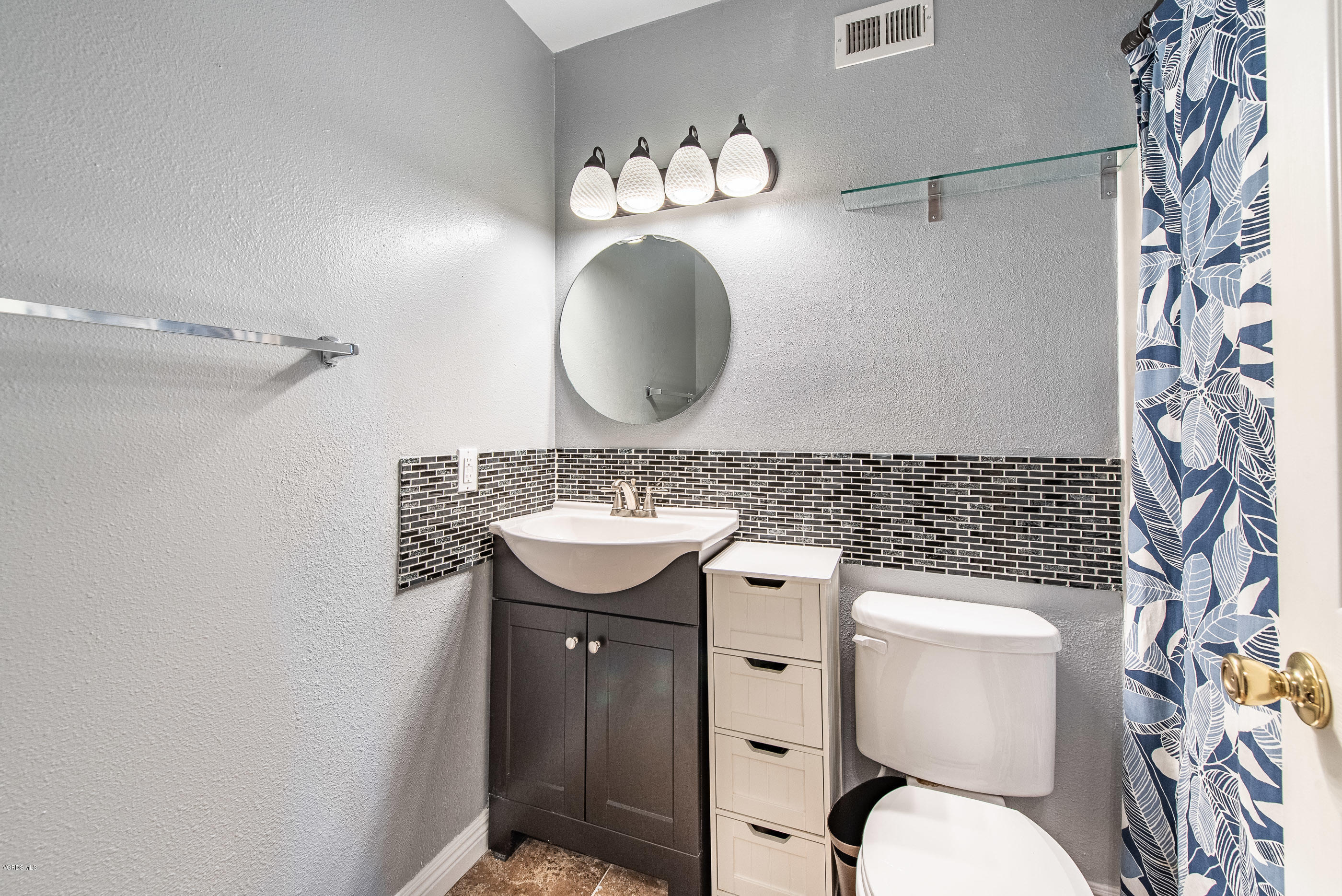 5856 Cochran Street Simi Valley, CA 93063 - Photo 22 of 35 5856 Cochran St Simi Valley