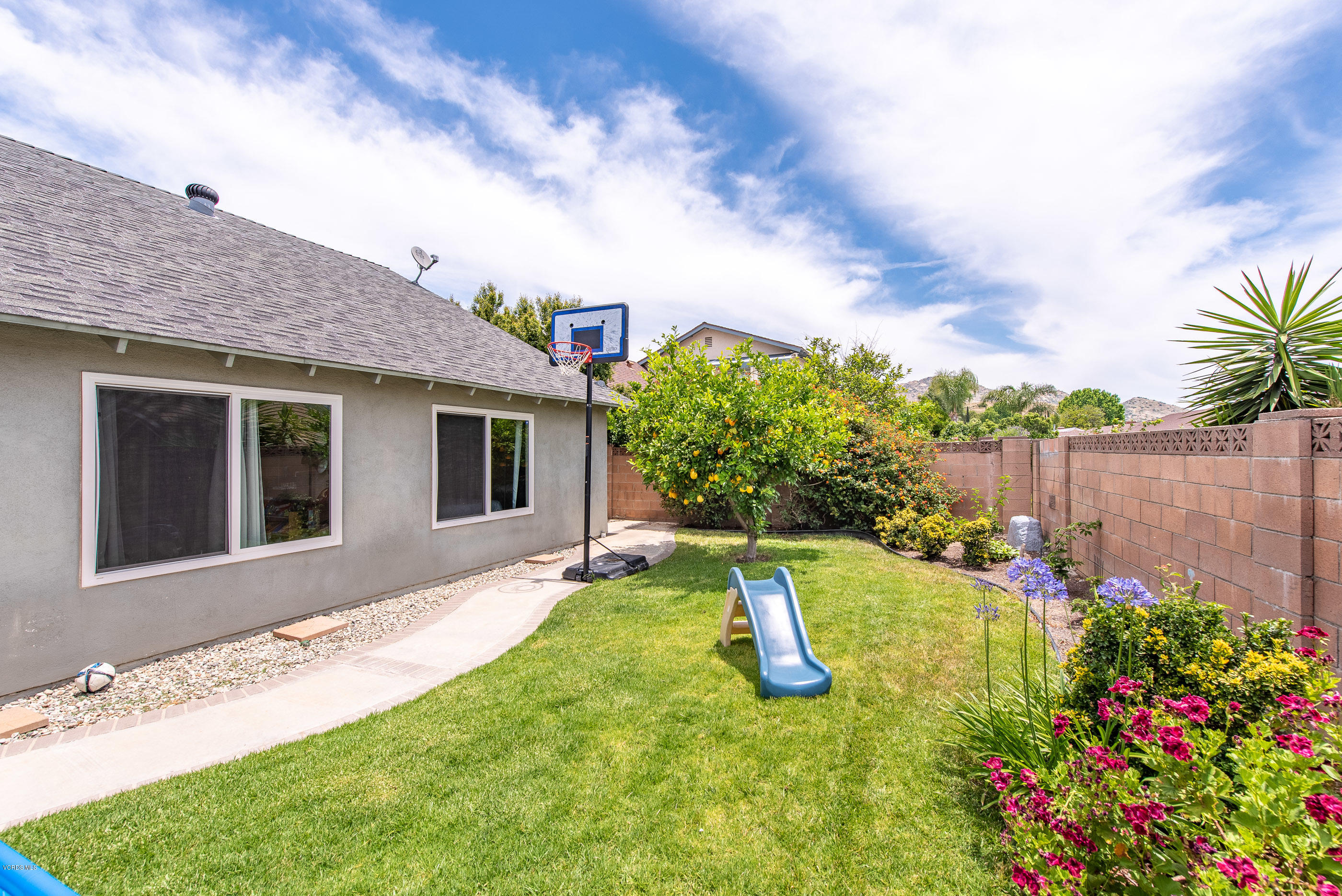5856 Cochran Street Simi Valley, CA 93063 - Photo 27 of 35 5856 Cochran St Simi Valley