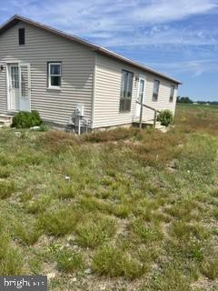 5146 Rhodesdale Vienna Road Rhodesdale, MD 21659 - Photo 1 of 1 Charming home on open land awaits!