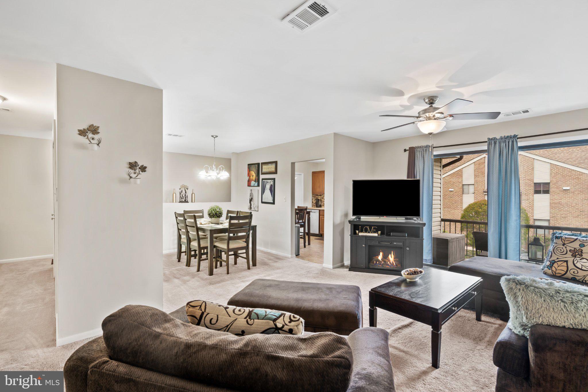 1475 Mt Holly Road, Unit F2 Edgewater Park, NJ 08010 - Photo 7 of 32 Spacious living area with natural light.