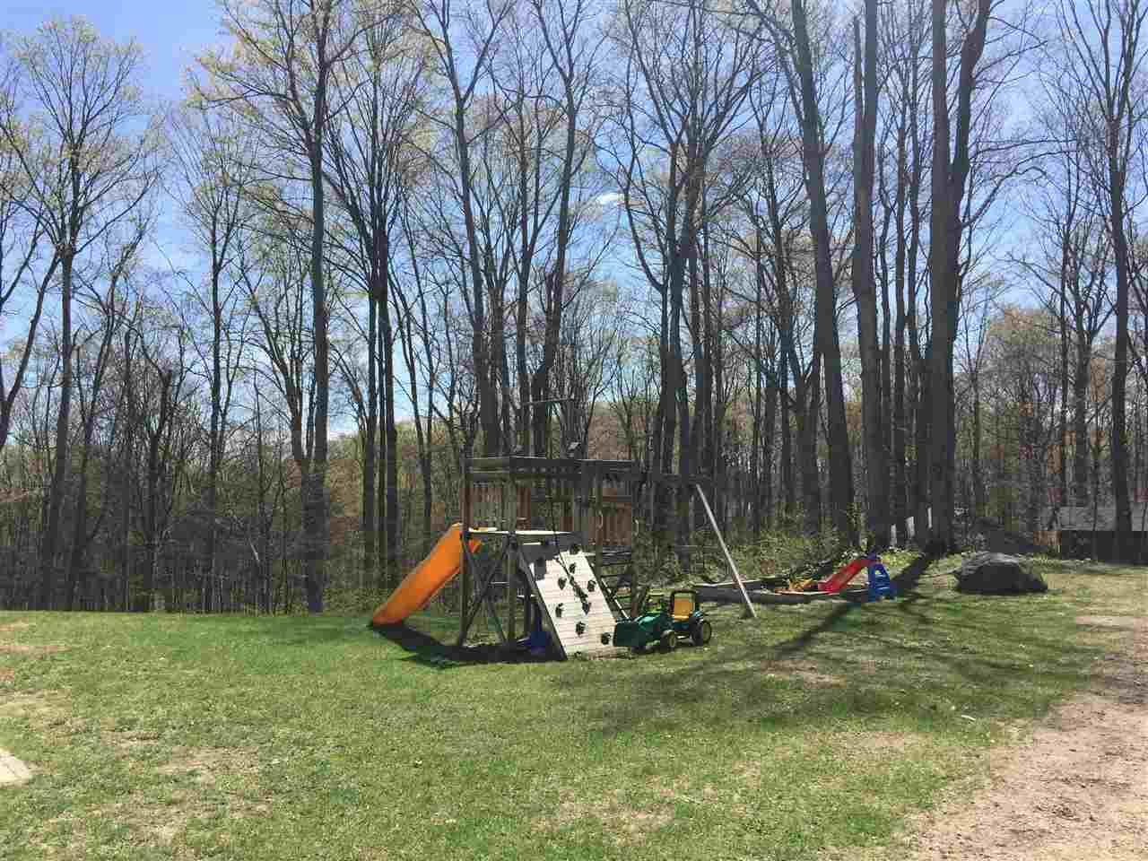 6463 Barney Road Traverse City, MI 49684 - Photo 9 of 45 1831509-11.JPG