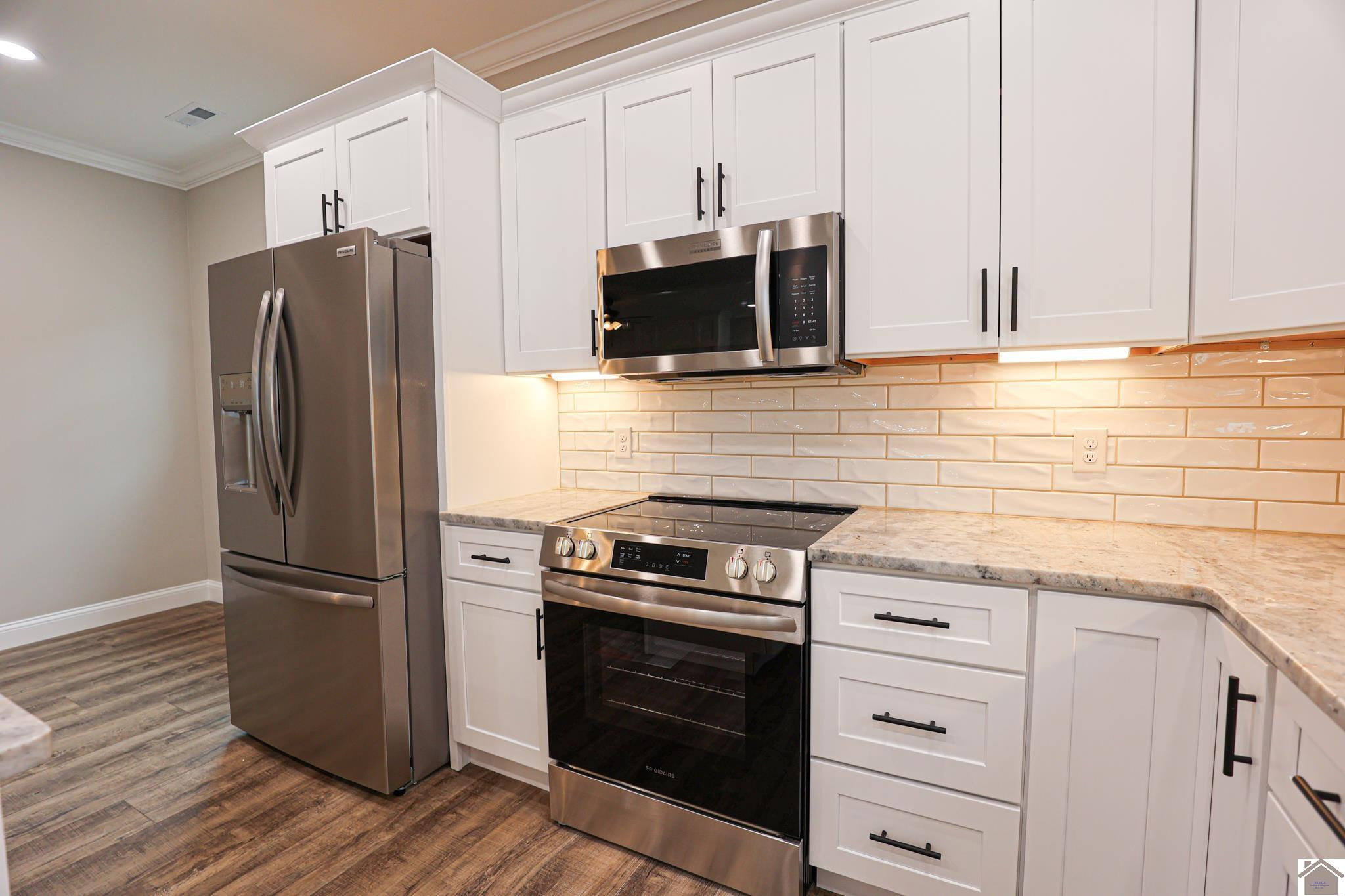 5349 Shelldrake Lane Paducah, KY 42001 - Photo 18 of 35 Kitchen