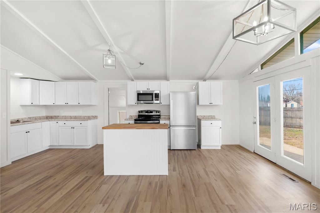 2004 West F Street Belleville, IL 62226 - Photo 8 of 31