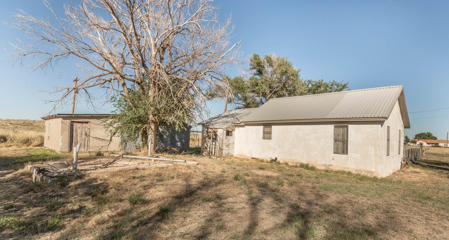632 FM 3269 Muleshoe, TX 79347 - Photo 45 of 48 a view of a house with a snow