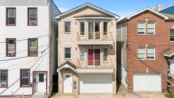 $1,699,000 | 83 Oakland Avenue, Jersey City, NJ 07306