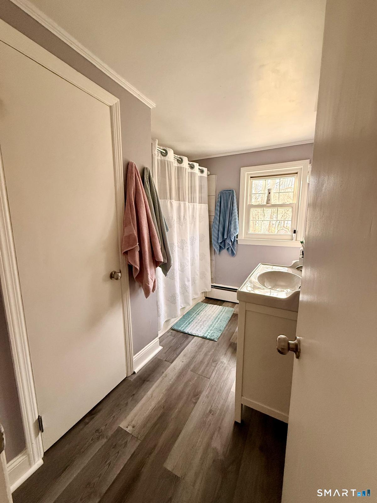 12 Belaire Drive Westport, CT 06880 - Photo 21 of 26 full Bathroom Upstairs