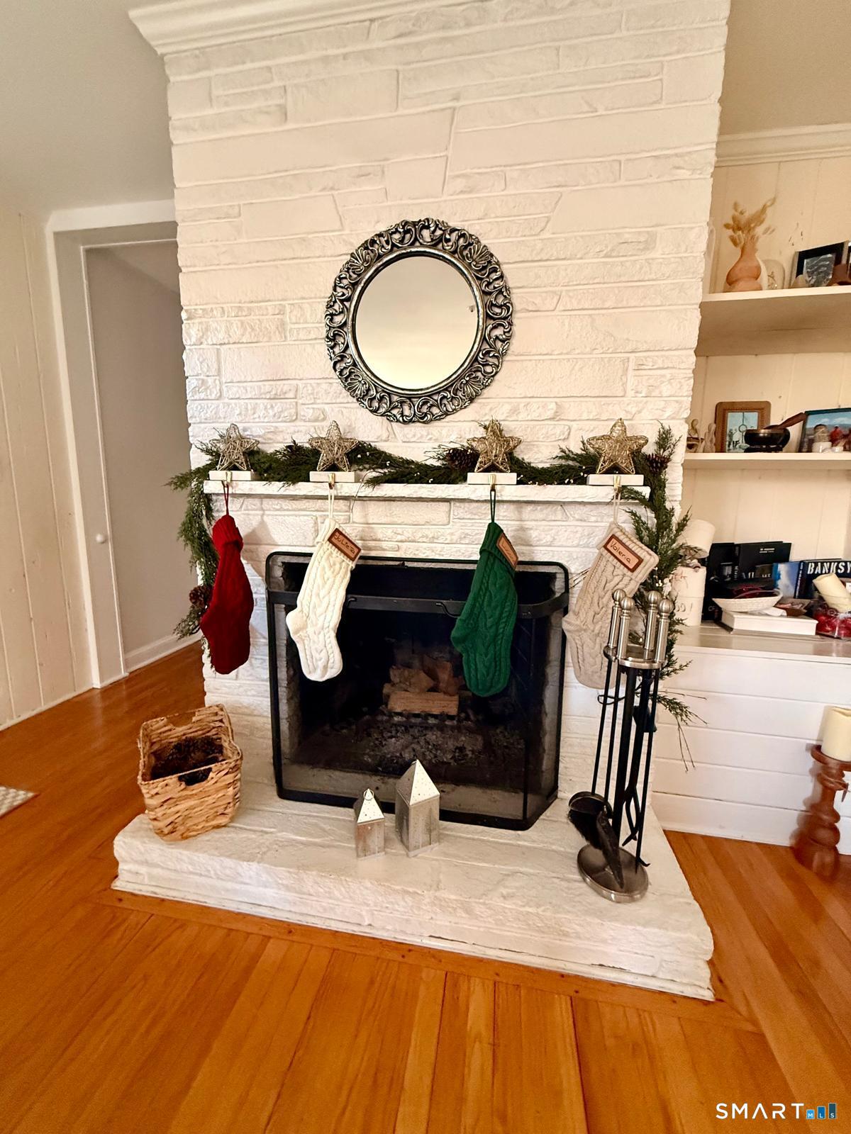 12 Belaire Drive Westport, CT 06880 - Photo 7 of 26 Living room Main Floor