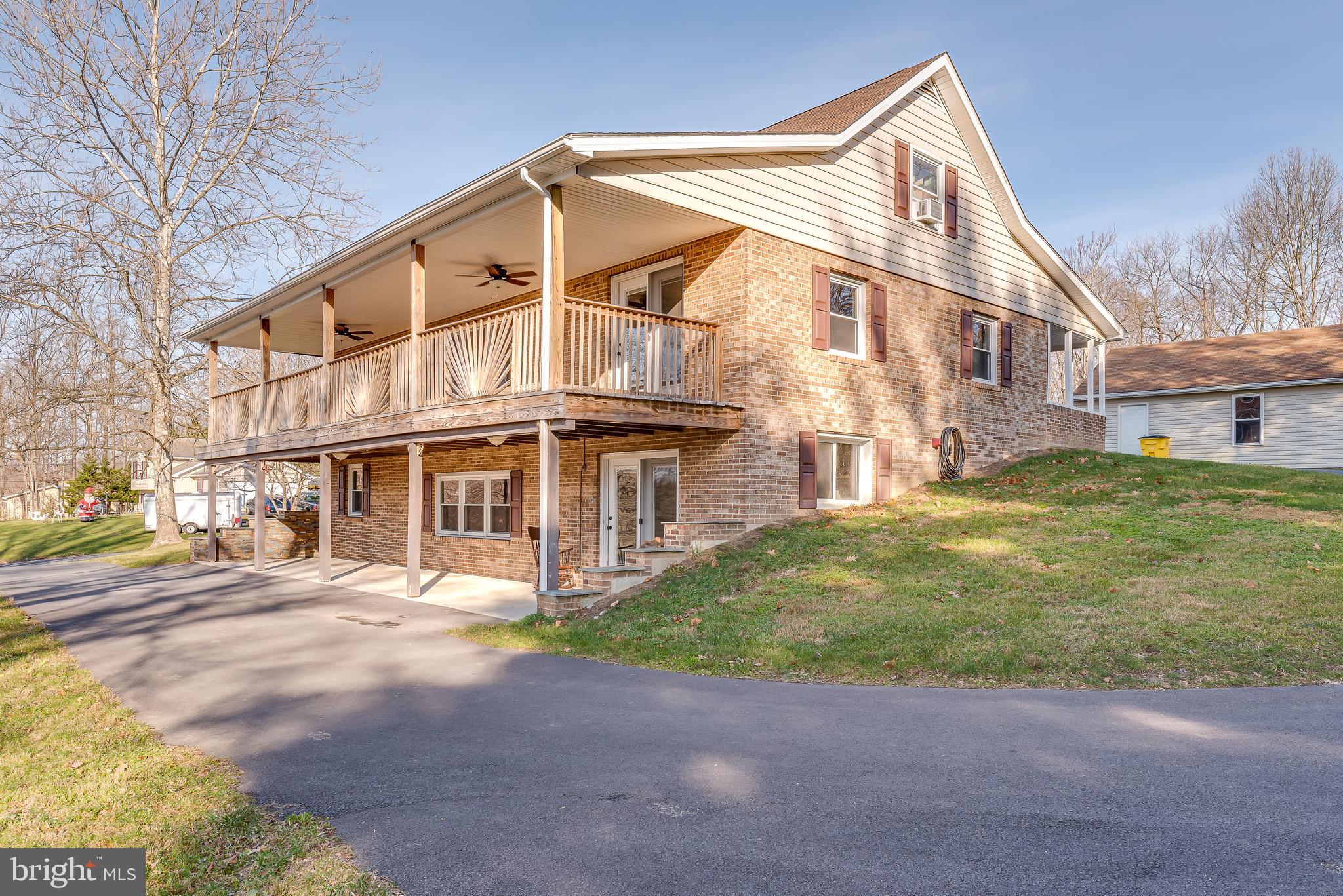 32 Canal Road Falling Waters, WV 25419 - Photo 11 of 74