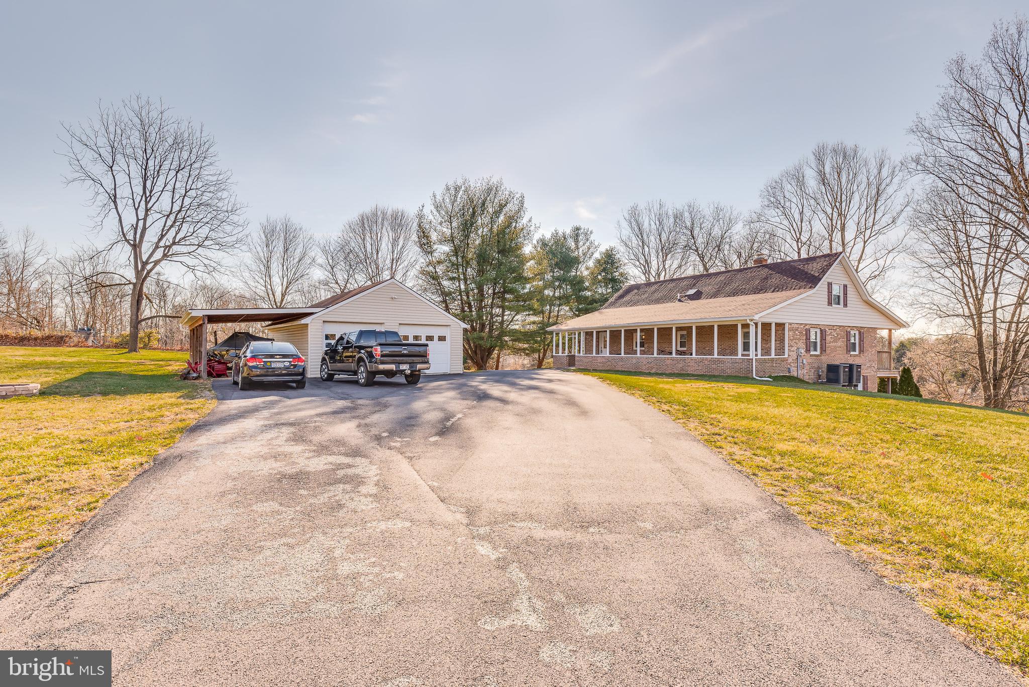 32 Canal Road Falling Waters, WV 25419 - Photo 8 of 74