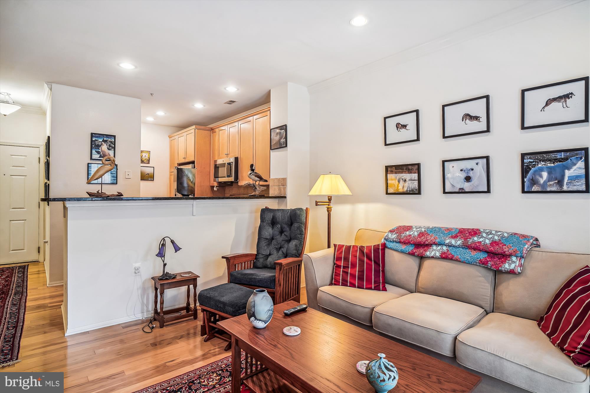 11750 Old Georgetown Road, Unit 2311 Rockville, MD 20852 - Photo 12 of 58 Natural wide-plank hardwood floors