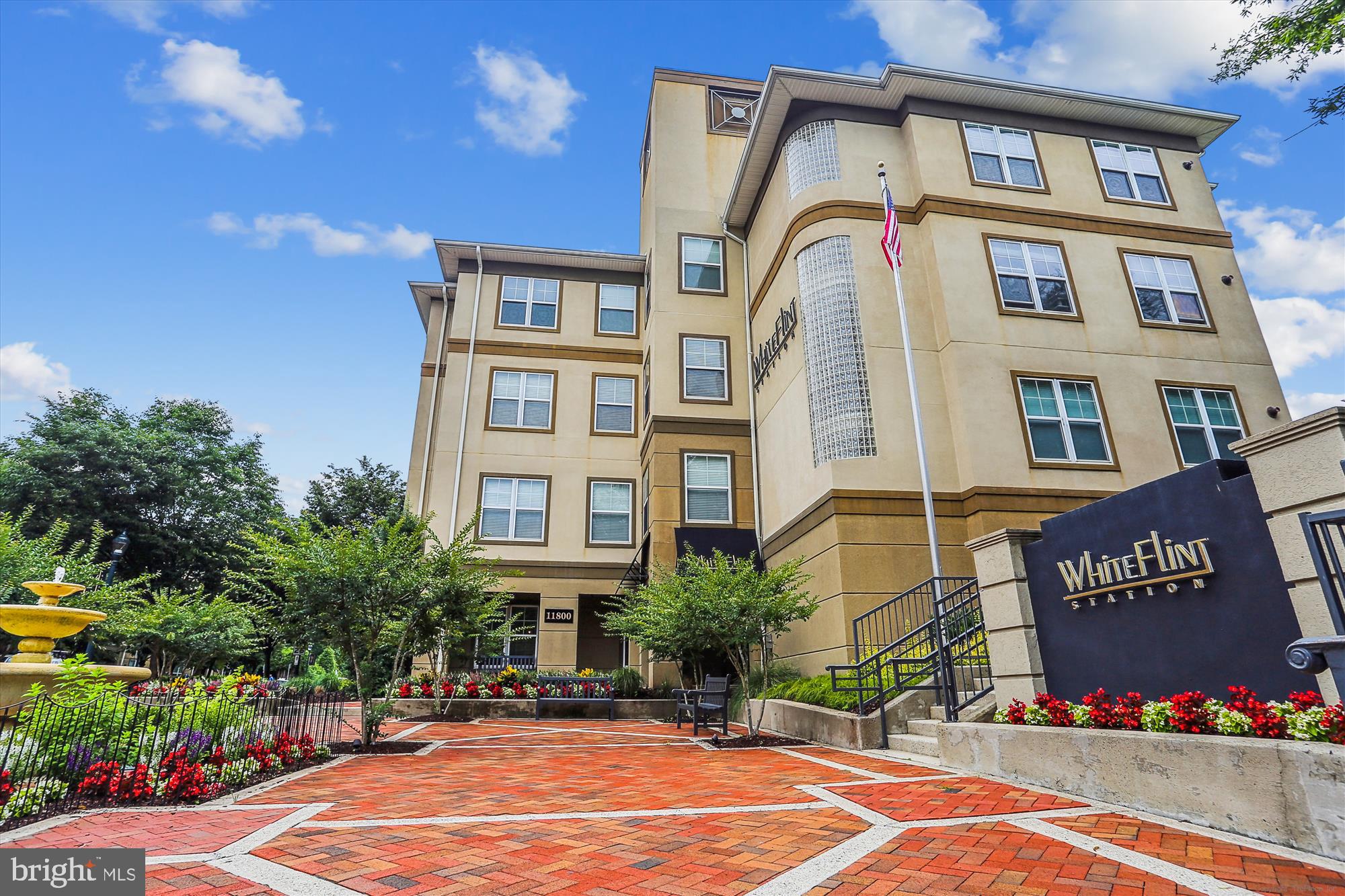 11750 Old Georgetown Road, Unit 2311 Rockville, MD 20852 - Photo 2 of 58 White Flint Station Condominiums!