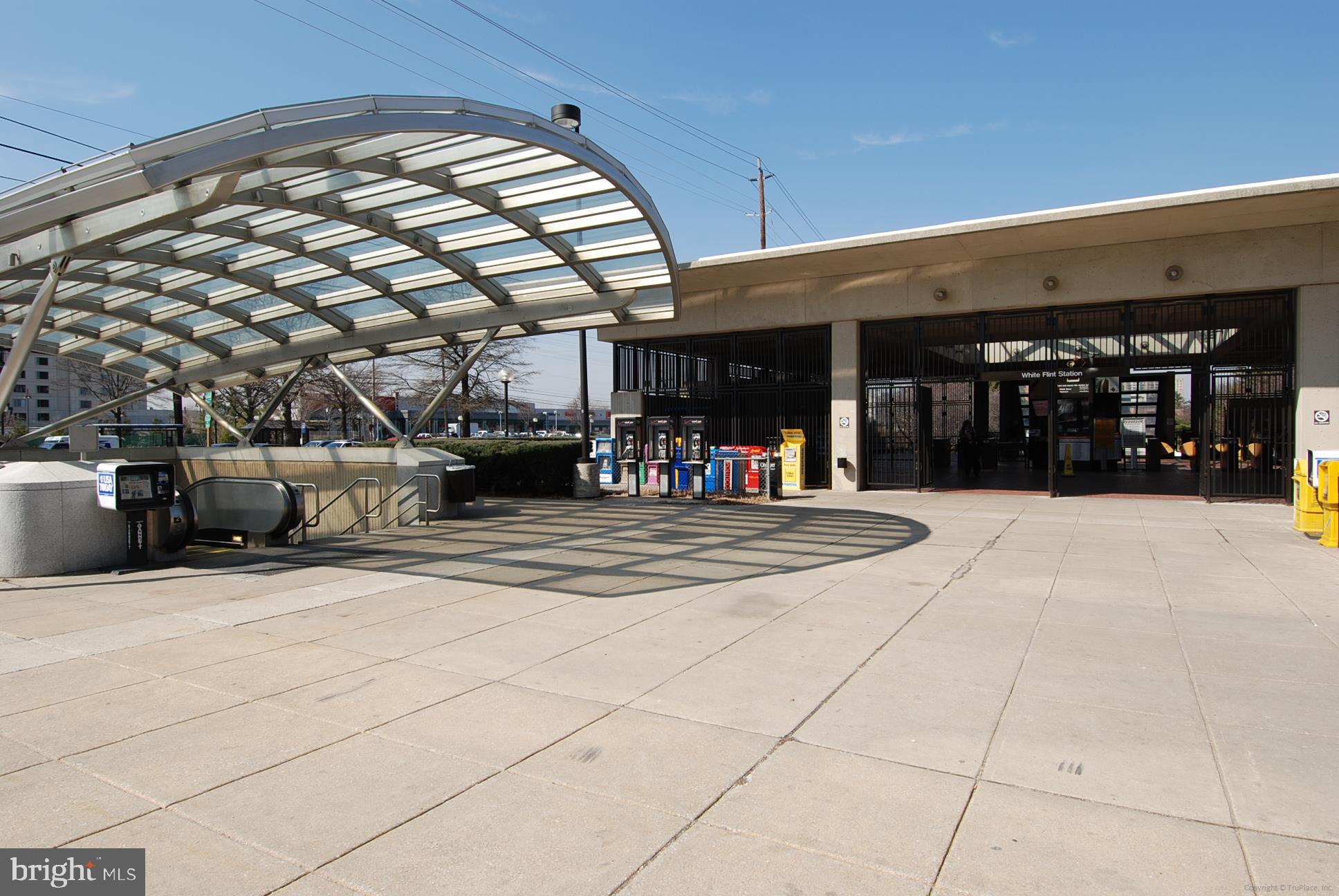 11750 Old Georgetown Road, Unit 2311 Rockville, MD 20852 - Photo 57 of 58 Community - White Flint Metro Station