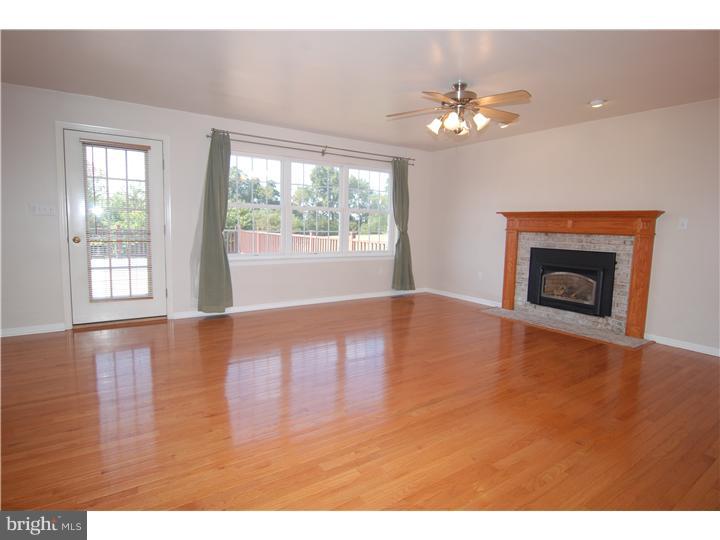 263 South Garfield Road Bernville, PA 19506 - Photo 6 of 25 Great Room