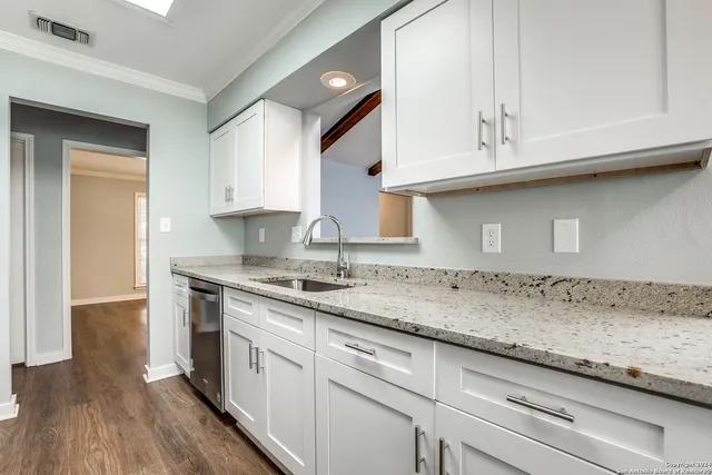 $1,900 | Undisclosed Address, San Antonio, TX 78247