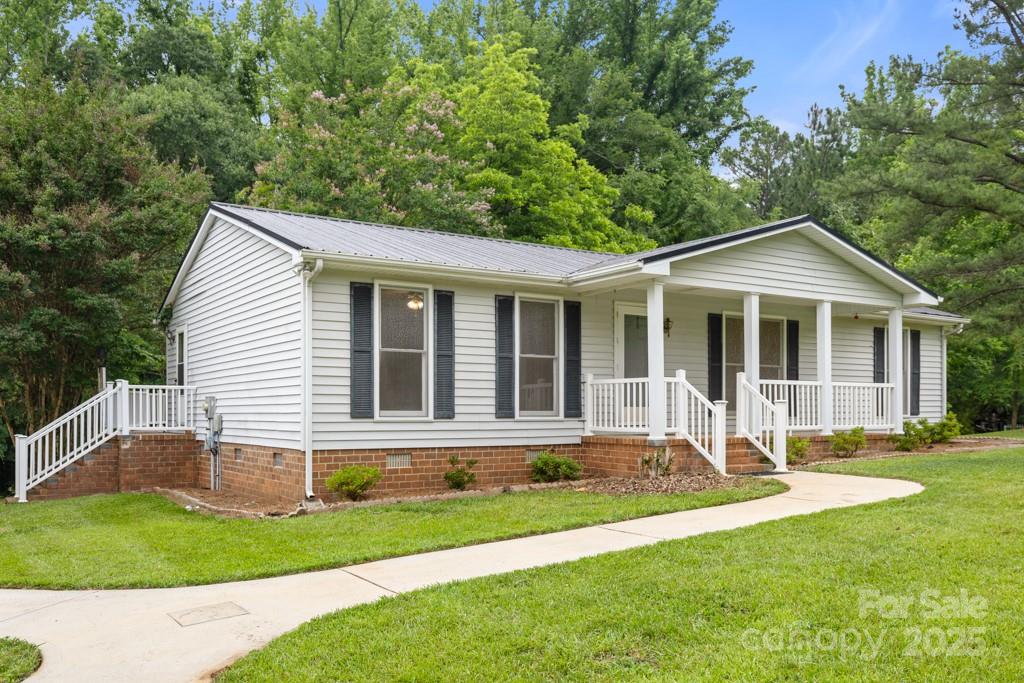 1983 Burkin Road McConnells, SC 29726 - Photo 5 of 25