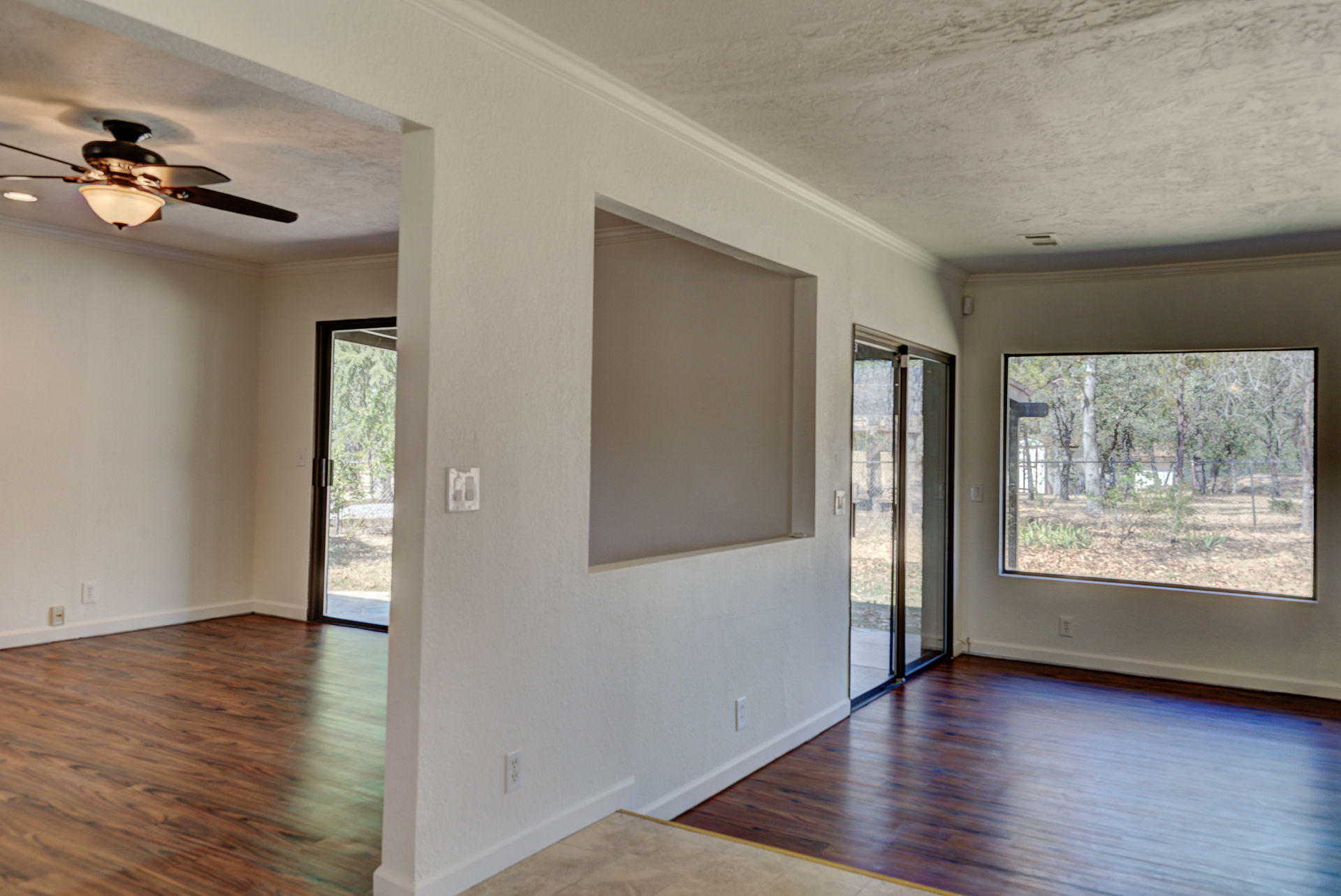 21342 Boyle Road Palo Cedro, CA 96073 - Photo 7 of 29 Office / Living Room