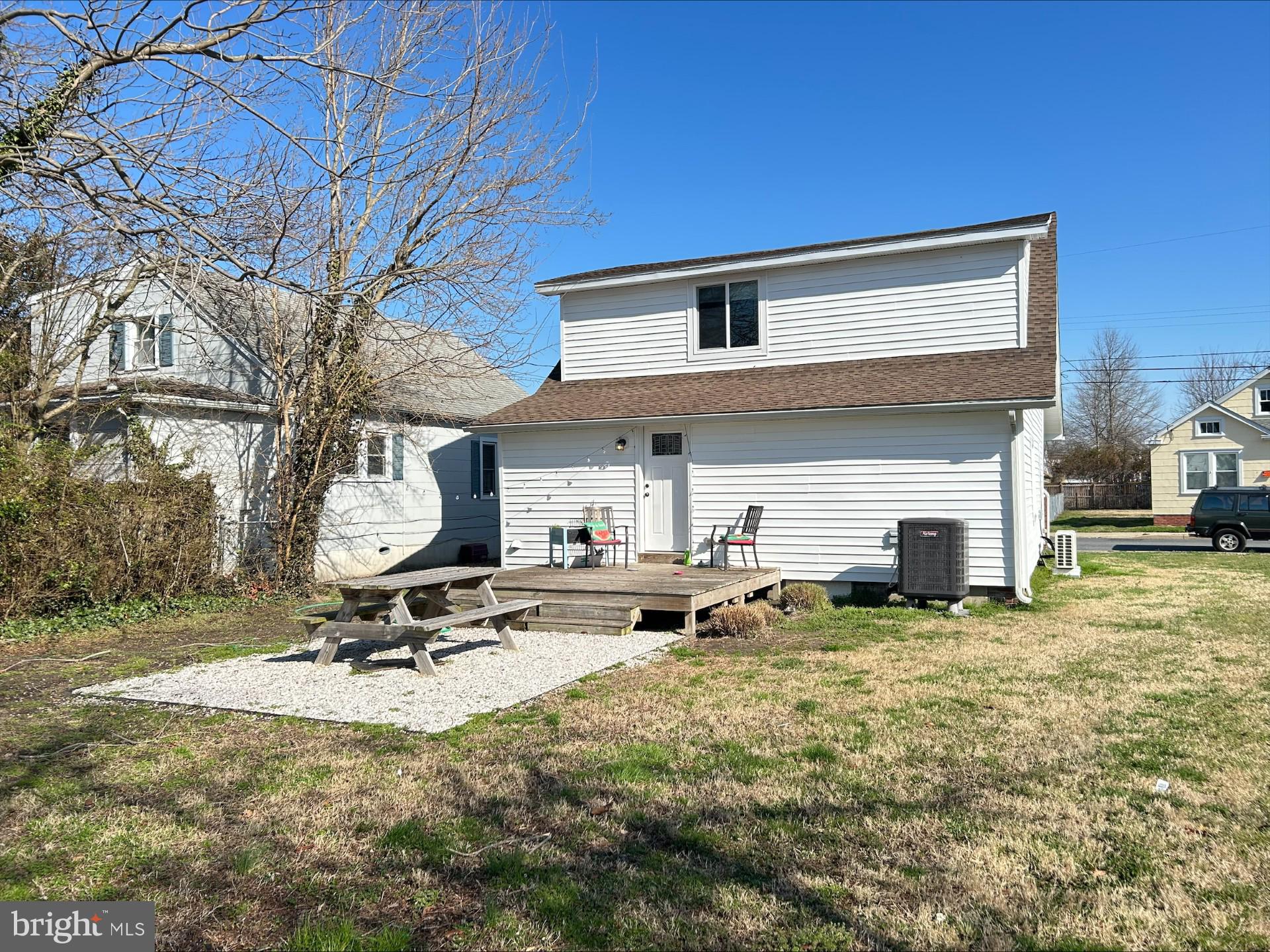 404 Phillips Avenue Cambridge, MD 21613 - Photo 2 of 3