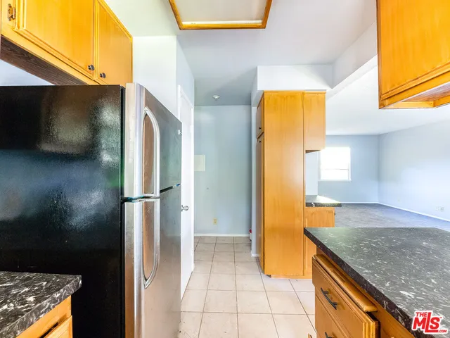 $489,000 | 3635 Kalsman Drive, Unit 4, Los Angeles, CA 90016