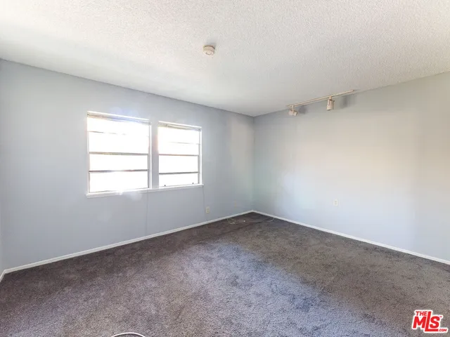 $489,000 | 3635 Kalsman Drive, Unit 4, Los Angeles, CA 90016